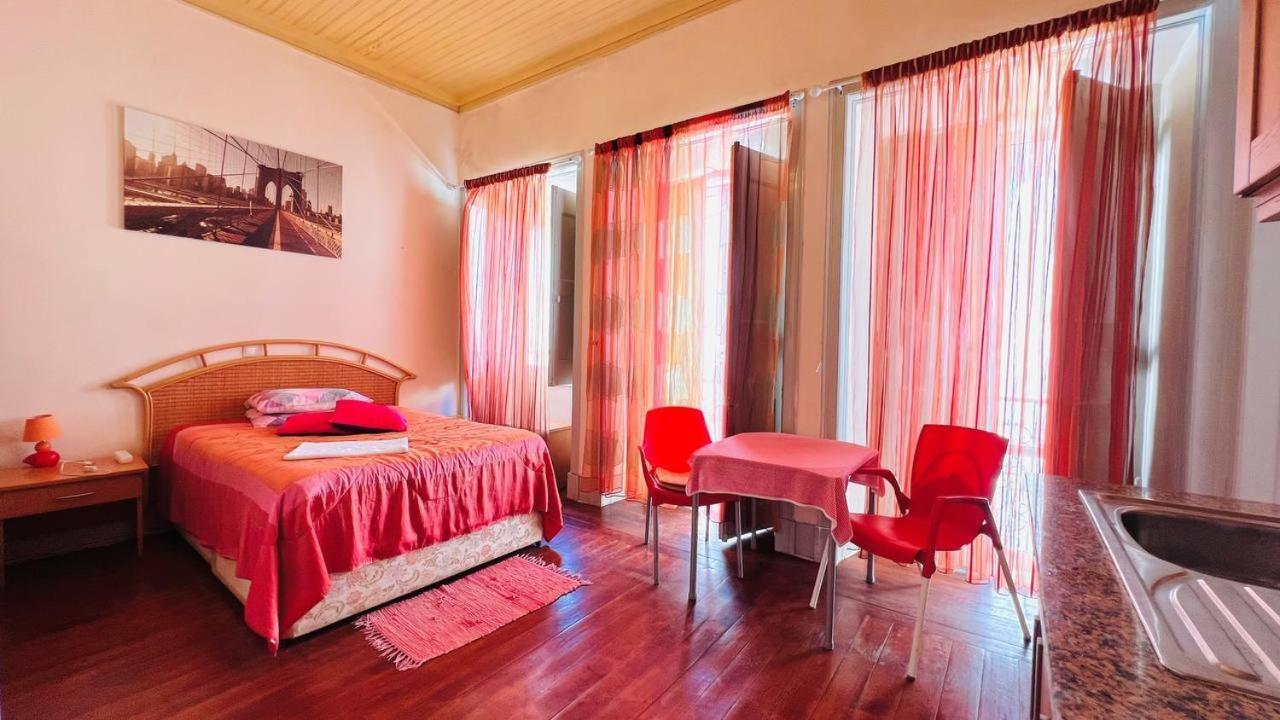 Ala Do Castelo Hotel Лагуш Экстерьер фото