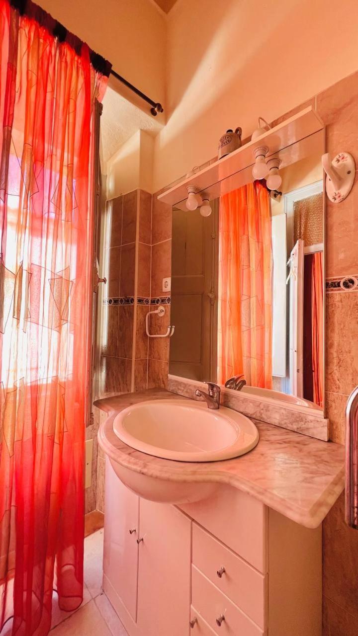 Ala Do Castelo Hotel Лагуш Экстерьер фото